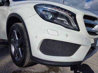 Mercedes-Benz GLA 2.1 GLA220d AMG Line (Premium Plus) 7G-DCT 4MATIC Euro 6 (s/s) 5