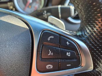 Mercedes-Benz GLA 2.1 GLA220d AMG Line (Premium Plus) 7G-DCT 4MATIC Euro 6 (s/s) 5