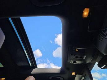 Mercedes-Benz GLA 2.1 GLA220d AMG Line (Premium Plus) 7G-DCT 4MATIC Euro 6 (s/s) 5