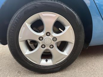 Kia Venga 1.6 2 Auto Euro 5 5dr