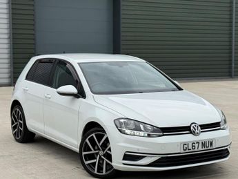 Volkswagen Golf TDi 1.6 TDI SE Nav Euro 6 (s/s) 5dr