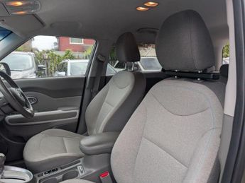 Kia Soul 27kWh EV Auto 5dr