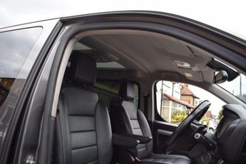 Peugeot Traveller 2.0 BlueHDi Allure Standard MPV EAT8 MWB Euro 6 (s/s) 5dr