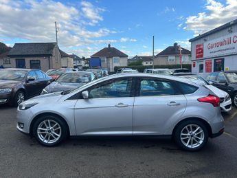 Ford Focus 1.6 Zetec Powershift Euro 6 5dr