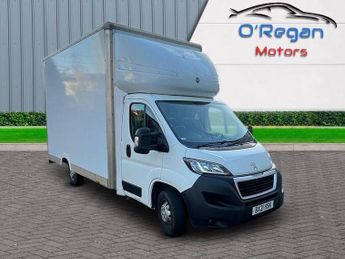 Peugeot Boxer 2.2 BlueHDi 335 Built for Business Low Floor Luton 4dr Diesel Ma