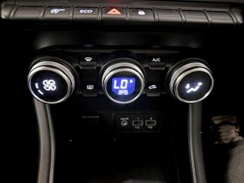 Renault Captur 1.3 TCe Iconic EDC Euro 6 (s/s) 5dr