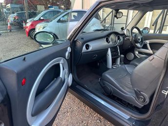 MINI Hatch 1.6 Cooper CVT Euro 4 3dr