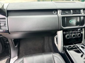 Land Rover Range Rover 3.0 TD V6 Vogue Auto 4WD Euro 5 (s/s) 5dr