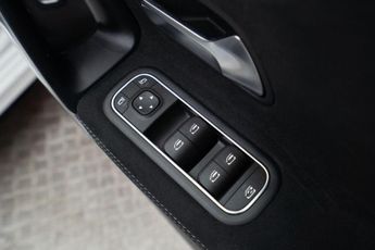 Mercedes-Benz A Class 1.3 A250e 15.6kWh AMG Line Edition 8G-DCT Euro 6 (s/s) 4dr