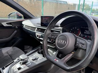 Audi A4 Avant 2.0 TFSI 40 Black Edition S Tronic Euro 6 (s/s) 5dr