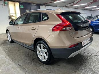 Volvo V40 Cross Country 1.6 D2 Lux Powershift Euro 5 (s/s) 5dr