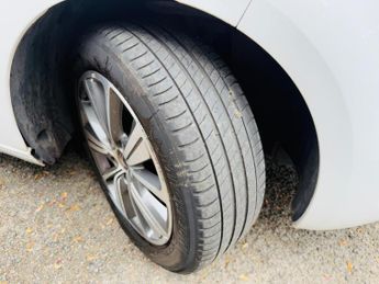 Citroen Grand C4 Picasso 1.6 e-HDi Exclusive ETG6 Euro 5 (s/s) 5dr