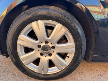 Mercedes-Benz C Class 1.8 C180 BlueEfficiency Executive SE Saloon 4dr Petrol Auto Euro