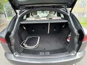 Jaguar E-PACE 2.0 D180 R-Dynamic SE Auto AWD Euro 6 (s/s) 5dr