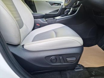 Toyota RAV4 2.5 VVT-h Excel CVT Euro 6 (s/s) 5dr