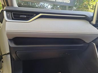 Toyota RAV4 2.5 VVT-h Excel CVT Euro 6 (s/s) 5dr