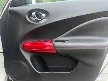 Nissan Juke 1.6 Tekna XTRON Euro 6 5dr
