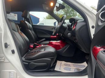 Nissan Juke 1.6 Tekna XTRON Euro 6 5dr