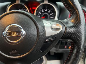 Nissan Juke 1.6 Tekna XTRON Euro 6 5dr
