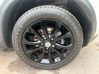 Nissan Juke 1.6 Tekna XTRON Euro 6 5dr