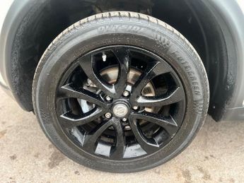 Nissan Juke 1.6 Tekna XTRON Euro 6 5dr
