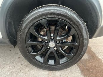 Nissan Juke 1.6 Tekna XTRON Euro 6 5dr