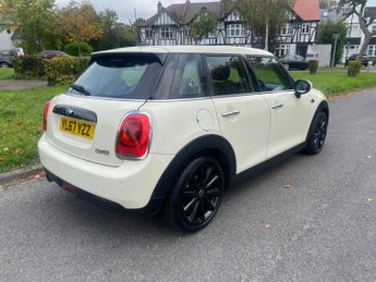 MINI Hatch 1.5 Cooper Steptronic Euro 6 (s/s) 5dr