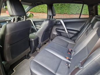 Toyota RAV4 2.5 VVT-h Excel CVT 4WD Euro 6 (s/s) 5dr (Safety Sense, Nav)