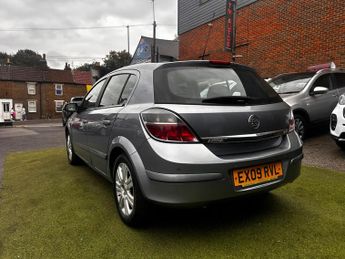 Vauxhall Astra 1.6i 16v Elite 5dr