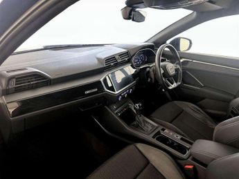 Audi Q3 1.5 TFSI CoD 35 Black Edition S Tronic Euro 6 (s/s) 5dr