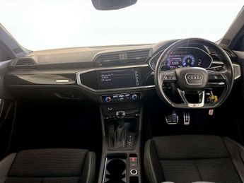 Audi Q3 1.5 TFSI CoD 35 Black Edition S Tronic Euro 6 (s/s) 5dr