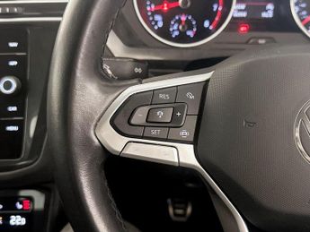 Volkswagen Tiguan 1.5 TSI Active Euro 6 (s/s) 5dr