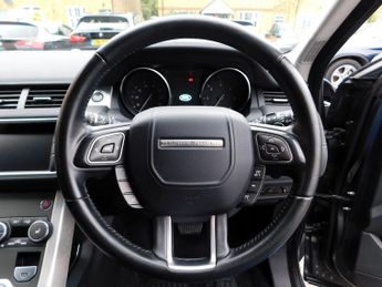 Land Rover Range Rover Evoque 2.0 TD4 SE Tech Auto 4WD Euro 6 (s/s) 5dr