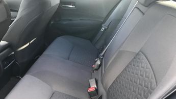 Toyota Corolla 1.8 VVT-h Icon Tech CVT Euro 6 (s/s) 5dr