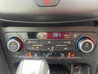 Ford Focus 1.5T EcoBoost Titanium Estate 5dr Petrol Auto Euro 6 (s/s) (150 