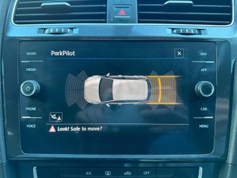 Volkswagen Golf 1.4 TSI BlueMotion Tech SE Nav DSG Euro 6 (s/s) 5dr