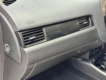 Mitsubishi Outlander 2.0h 12kWh 4h CVT 4WD Euro 6 (s/s) 5dr