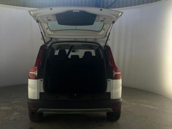 Dacia Jogger 1.0 TCe Essential Euro 6 (s/s) 5dr