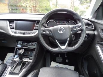 Vauxhall Grandland X 1.2 Turbo Elite Nav Auto Euro 6 (s/s) 5dr