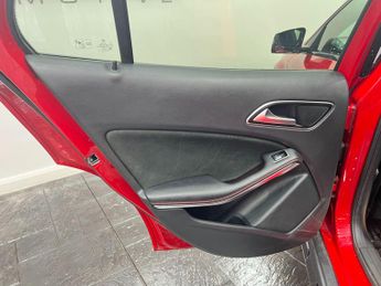 Mercedes-Benz GLA 2.1 GLA220d AMG Line (Premium) 7G-DCT 4MATIC Euro 6 (s/s) 5dr