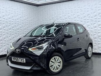 Toyota AYGO 1.0 VVT-i x-play Euro 6 5dr