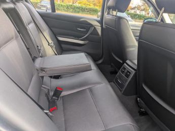 BMW 3 Series 2.0 320i SE Auto Euro 4 4dr