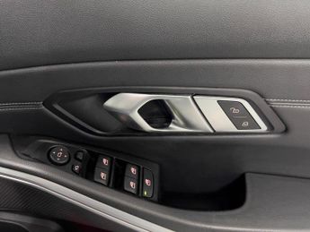 BMW 3 Series 2.0 330e 12kWh M Sport Auto Euro 6 (s/s) 4dr