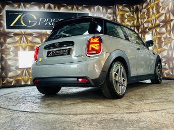 MINI Electric Hatch Cooper SE 32.6kWh Level 1 Auto 3dr