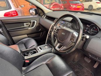 Land Rover Discovery Sport 2.0 TD4 SE Tech Auto 4WD Euro 6 (s/s) 5dr