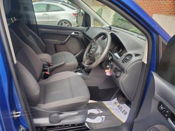 Volkswagen Caddy Maxi Life 1.6 TDI CR DSG Euro 5 5dr