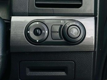 Chevrolet Captiva 2.0 VCDi LT Auto 4WD Euro 4 5dr (7 Seats)