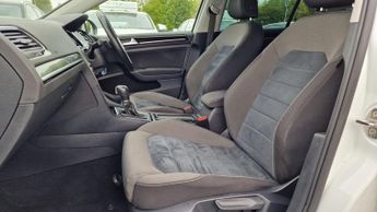 Volkswagen Golf 2.0 TDI BlueMotion Tech GT DSG Euro 6 (s/s) 5dr