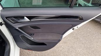 Volkswagen Golf 2.0 TDI BlueMotion Tech GT DSG Euro 6 (s/s) 5dr