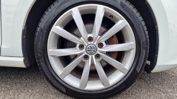 Volkswagen Golf 2.0 TDI BlueMotion Tech GT DSG Euro 6 (s/s) 5dr